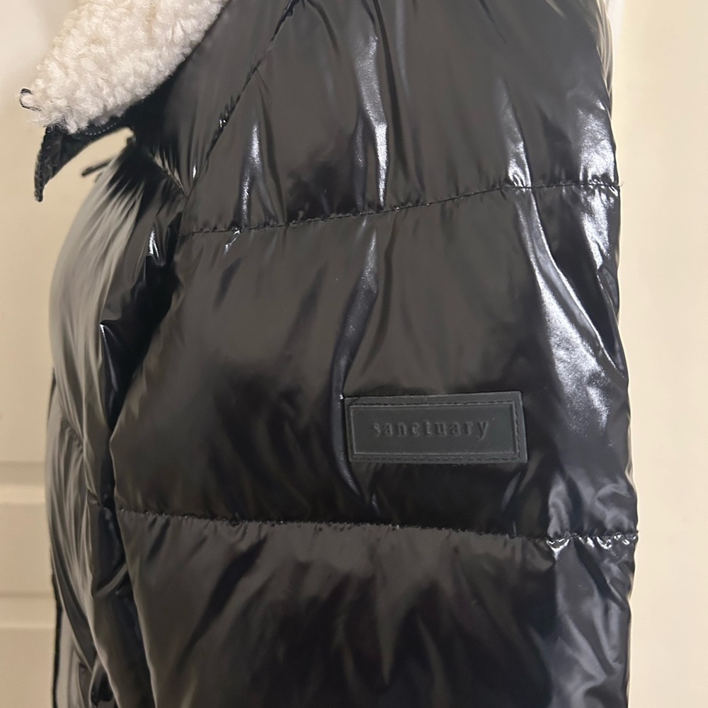 Sanctuary Black Puffer Jacket with White Trim - Picture 4 of 8